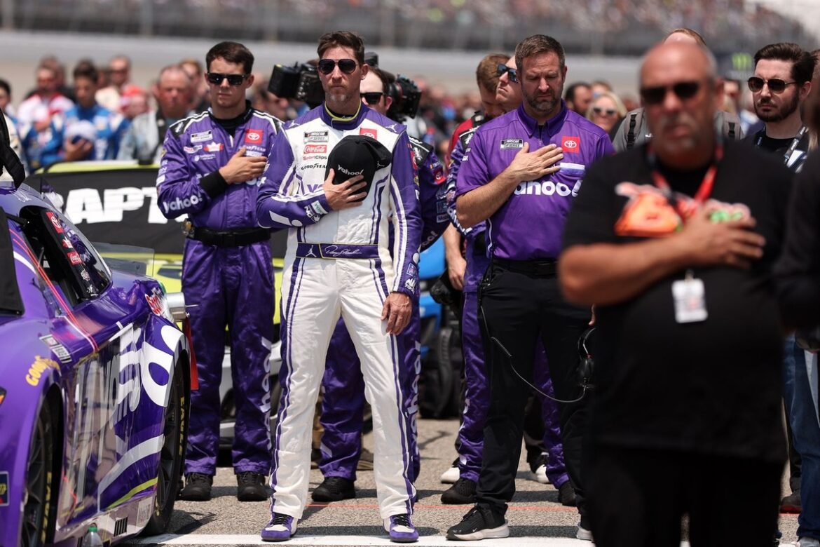 1761160705_denny-hamlin-joe-gibbs-racing-.jpg