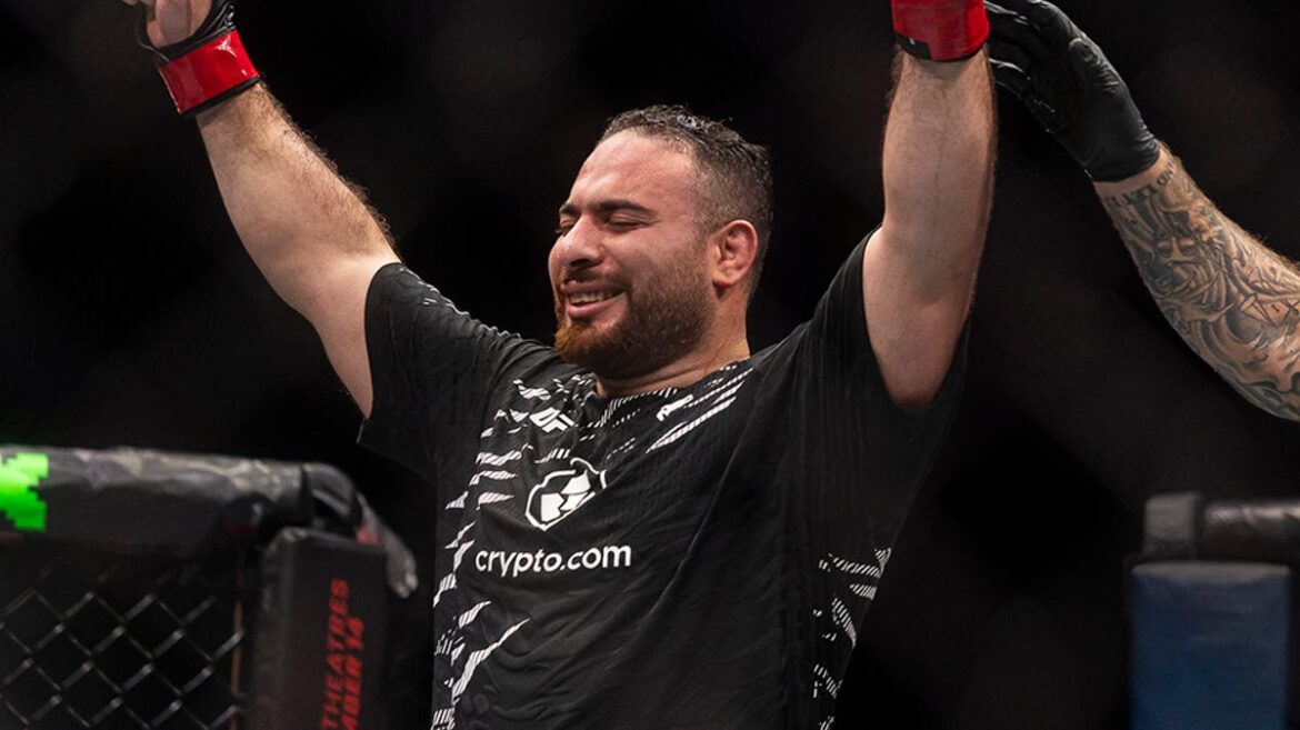 86906219007-hamdy-abdelwahab-def-chris-barnett-ufc-321-3713-b.jpg