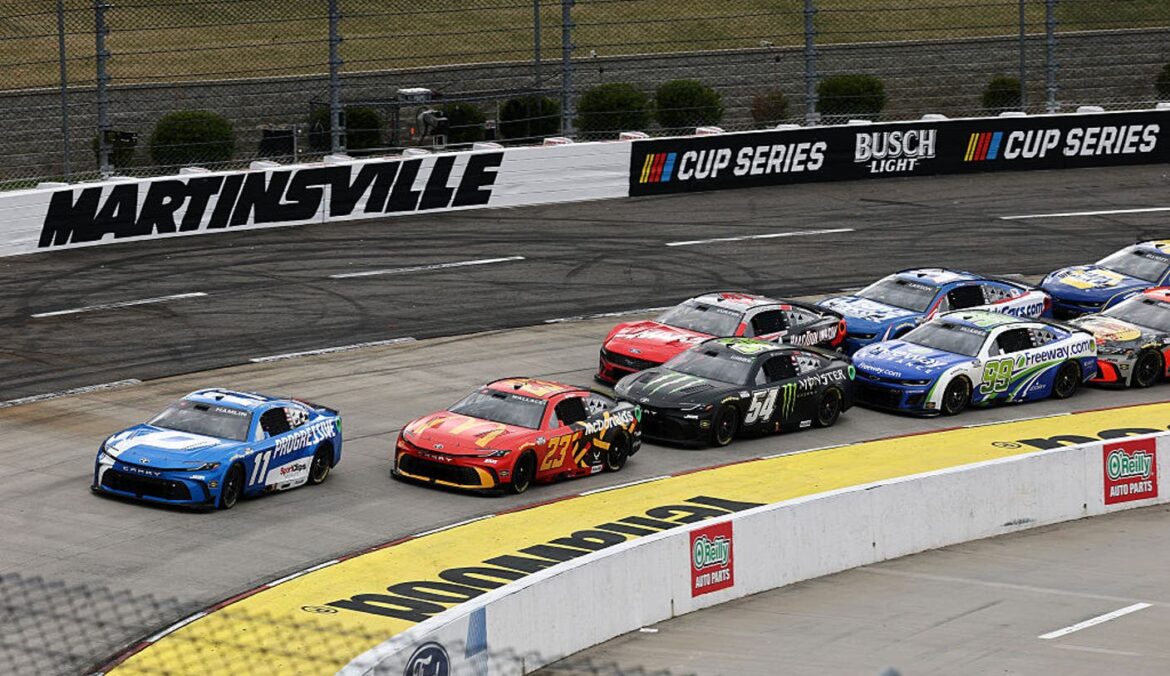 nascar-martinsville-htw.jpg