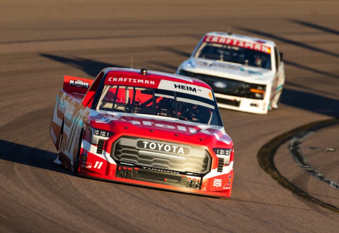 NASCAR-Truck-Series-Championship-27466386-1180×813.jpg